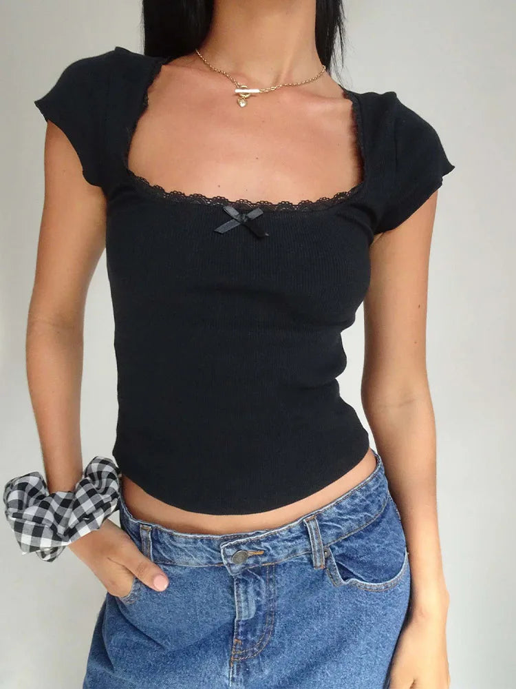 Daisy Lace Baby Tee